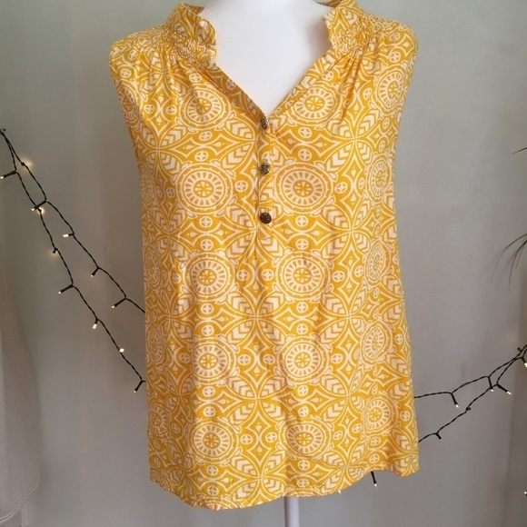 Escapada Yellow Medallion Sleeveless Top size small - Picture 1 of 8